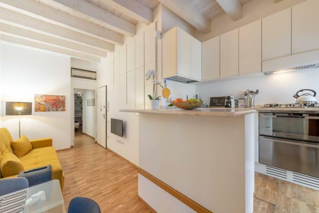 Mirti Boutique Apartment Heart 卡利亚里 外观 照片